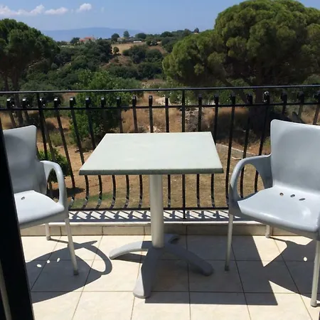 Apartman Koukounaries *