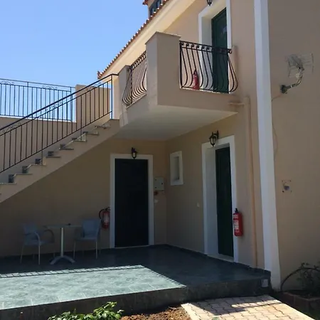 Koukounaries Apartment *