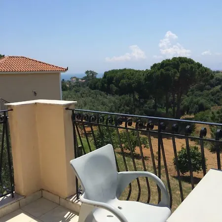 Koukounaries Apartmán *