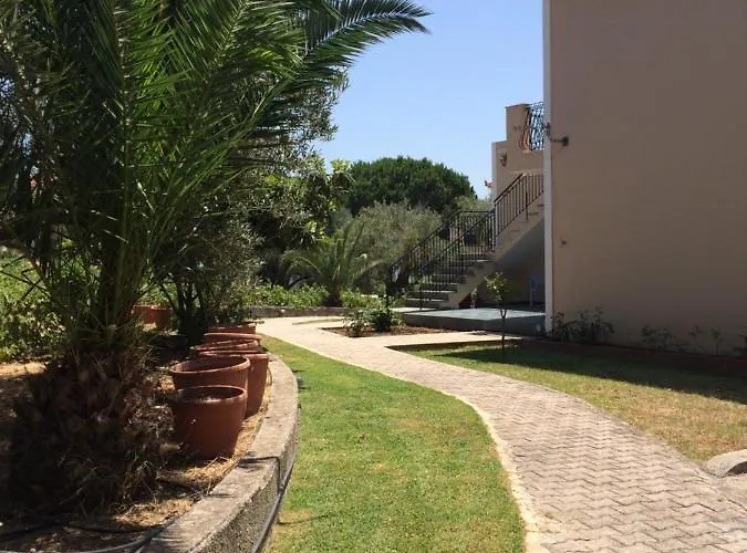 Koukounaries Apartman